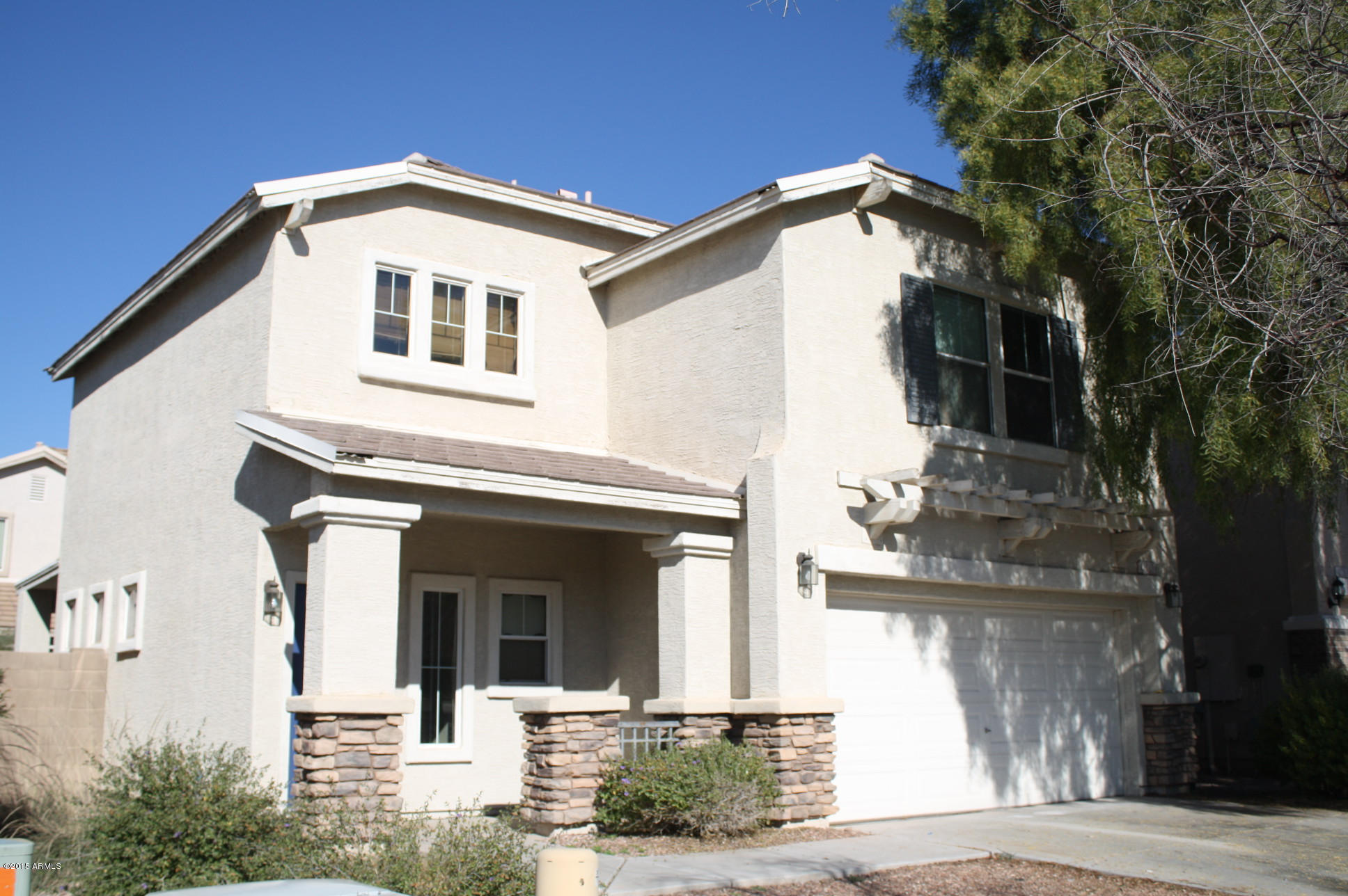 4030 West Carter Road Phoenix, AZ 85041 - Photo 3 of 33 IMG_6657