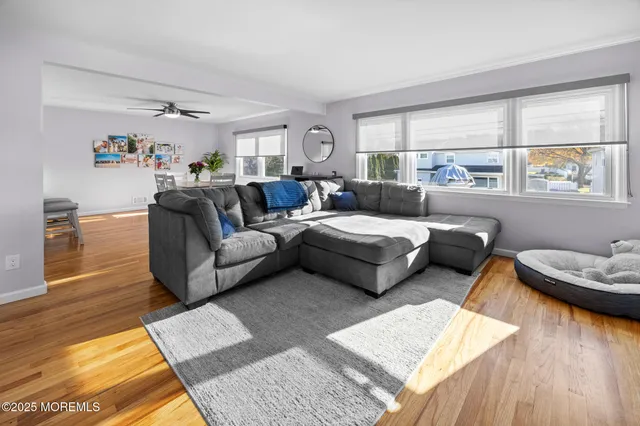 $825,000 | 36 Lenape Trail, Brick, NJ 08724