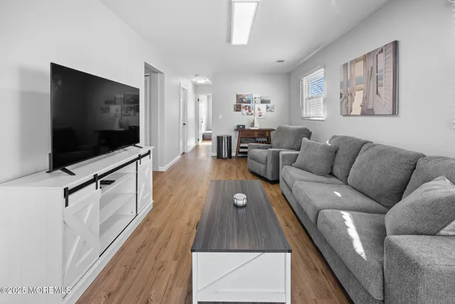 $825,000 | 36 Lenape Trail, Brick, NJ 08724