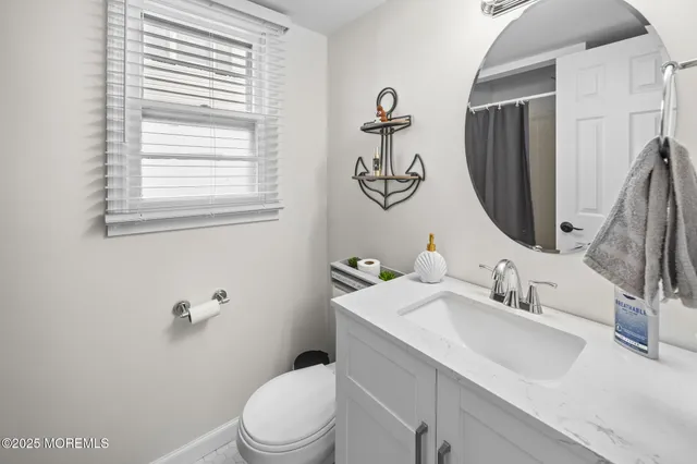 $825,000 | 36 Lenape Trail, Brick, NJ 08724