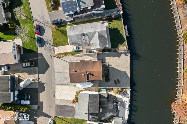 $825,000 | 36 Lenape Trail, Brick, NJ 08724