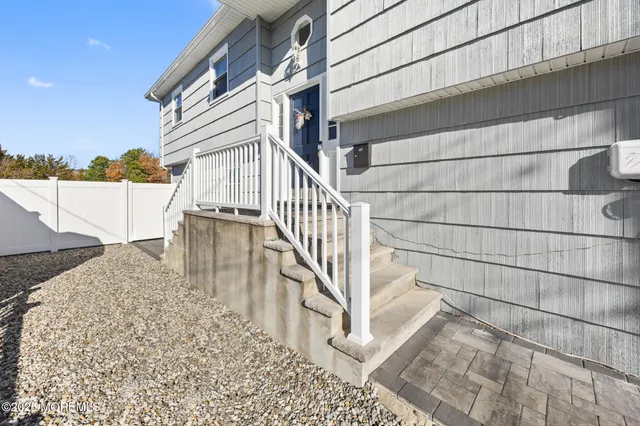 $825,000 | 36 Lenape Trail, Brick, NJ 08724