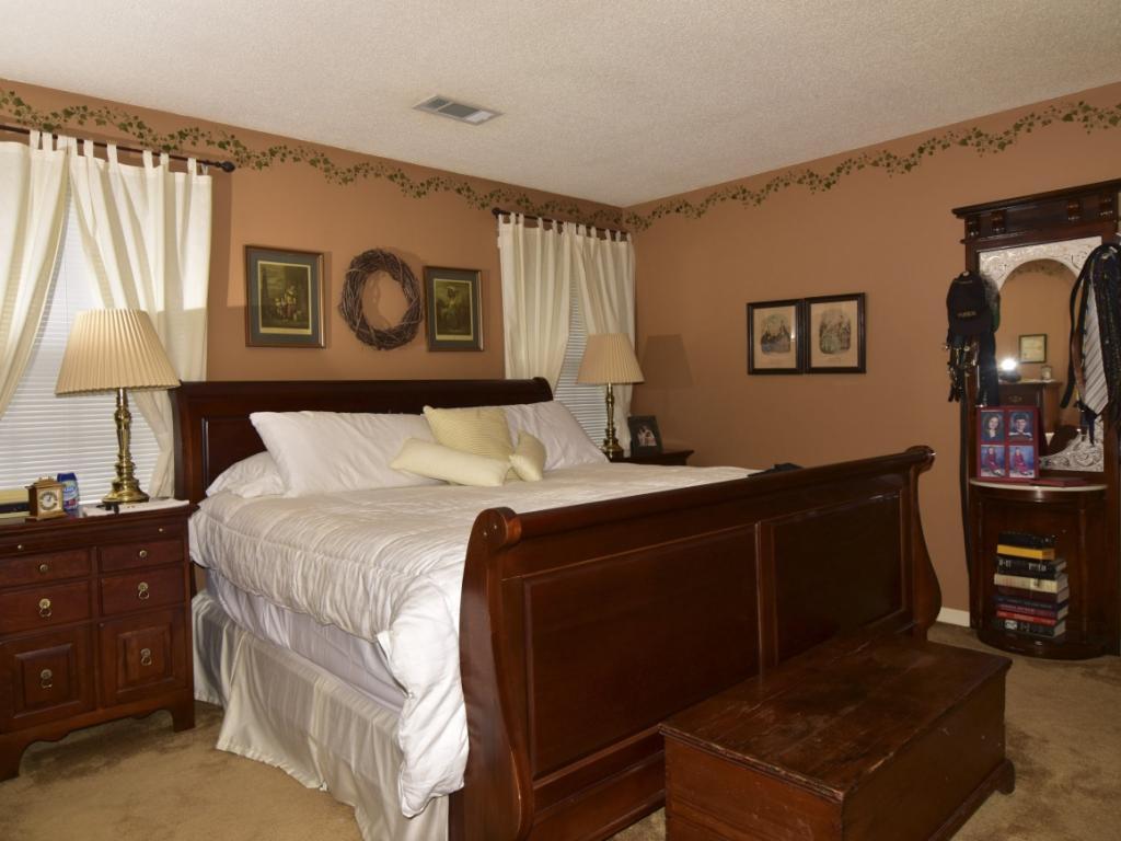 848 Ridgefields Road Kingsport, TN 37660 - Photo 4 of 36 Photo 4
