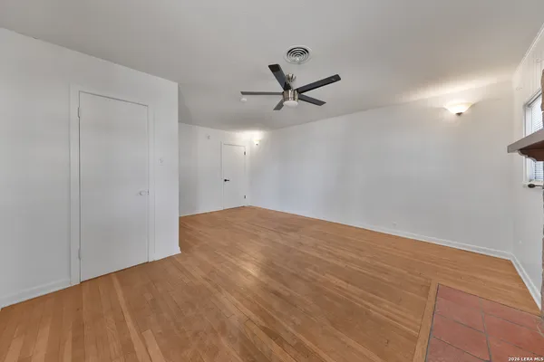 $1,550 | 518 Dresden Drive, San Antonio, TX 78213