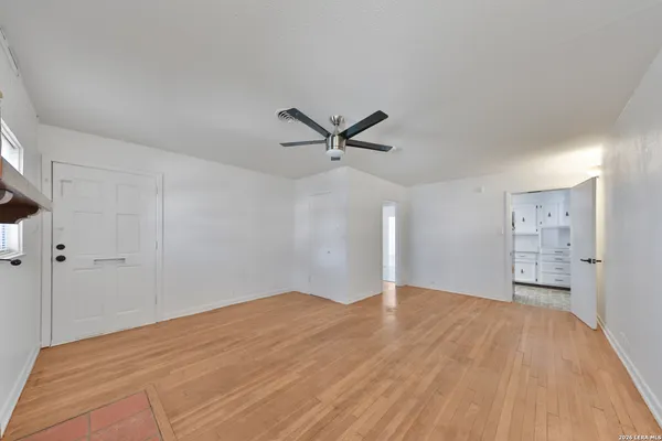 $1,550 | 518 Dresden Drive, San Antonio, TX 78213