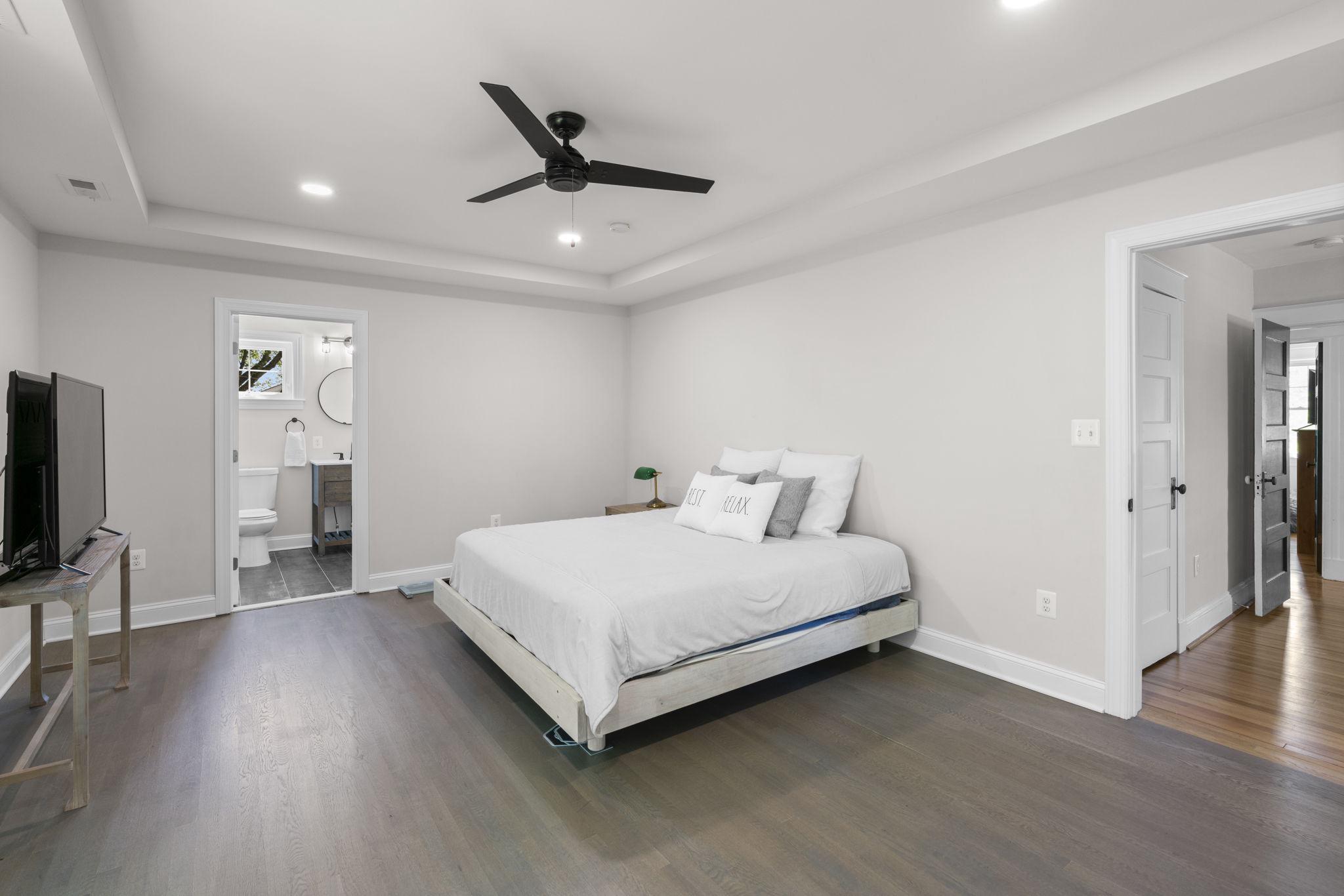 1022 Overbrook Road Baltimore, MD 21239 - Photo 19 of 39 Upper Level En-Suite