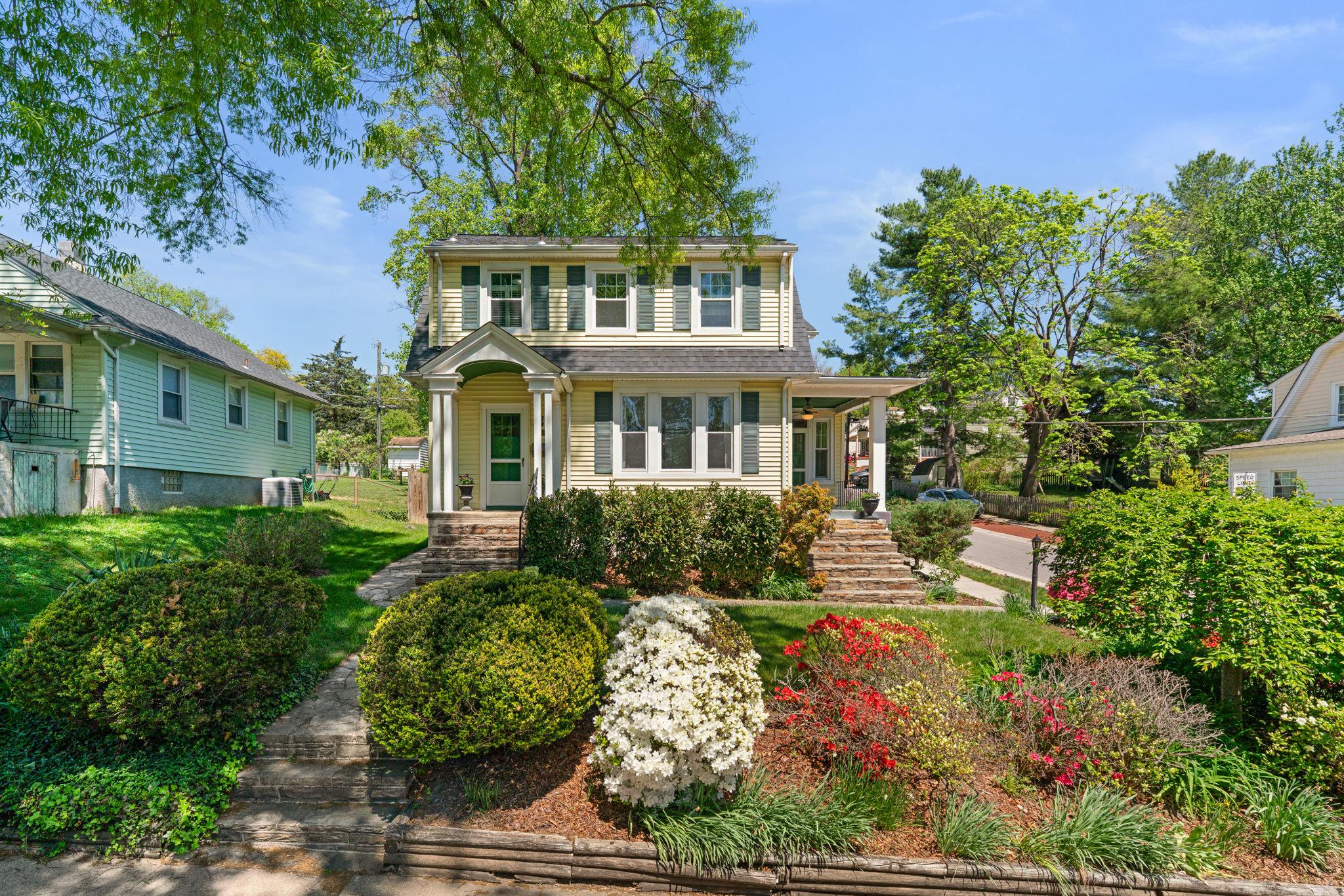 1022 Overbrook Road Baltimore, MD 21239 - Photo 38 of 39 Charming home with vibrant gardens.