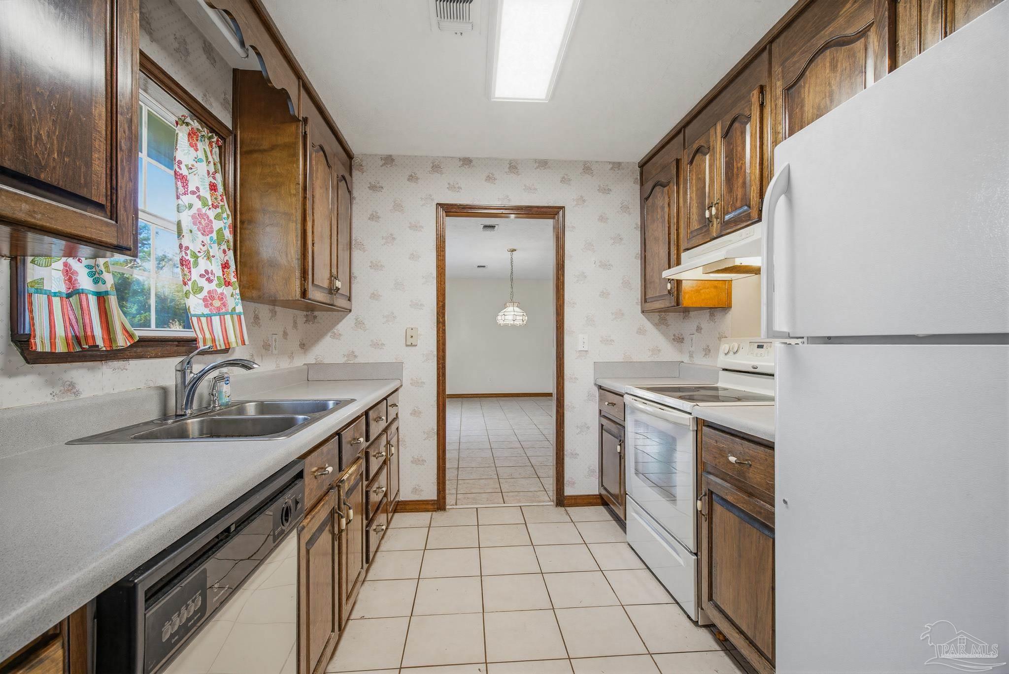 7156 Sunshine Hill Road Molino, FL 32577 - Photo 12 of 36