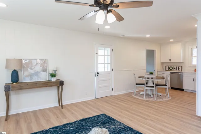 $319,900 | 115 Bentwood Drive, Piedmont, SC 29673