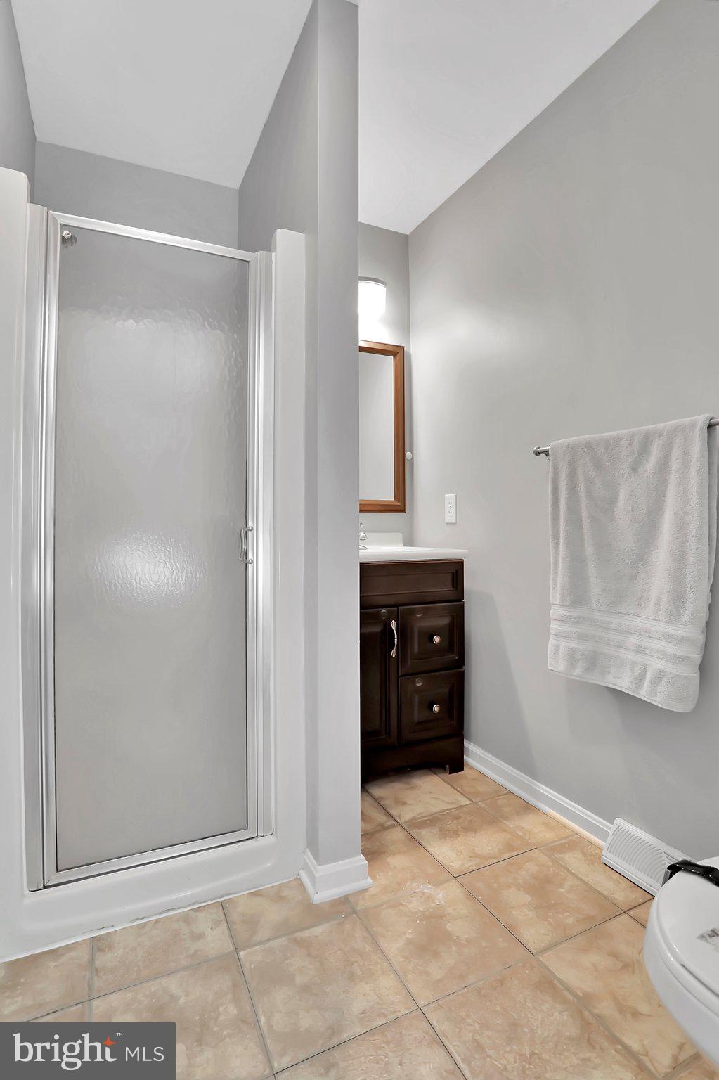 35 Pheasant Ridge Road Hanover, PA 17331 - Photo 12 of 52 Owners Bathroom