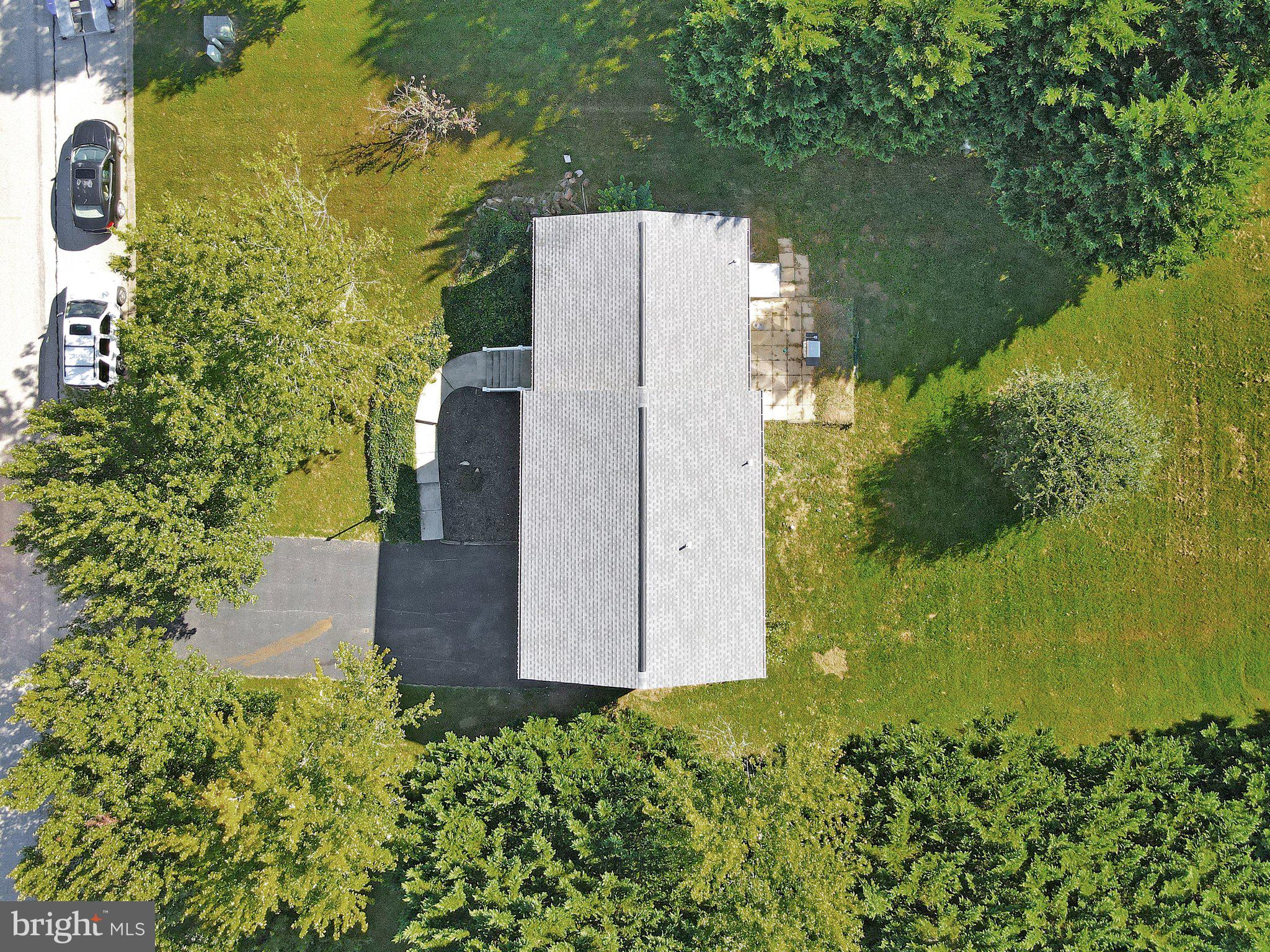 35 Pheasant Ridge Road Hanover, PA 17331 - Photo 43 of 52 Roof only 2 years old!