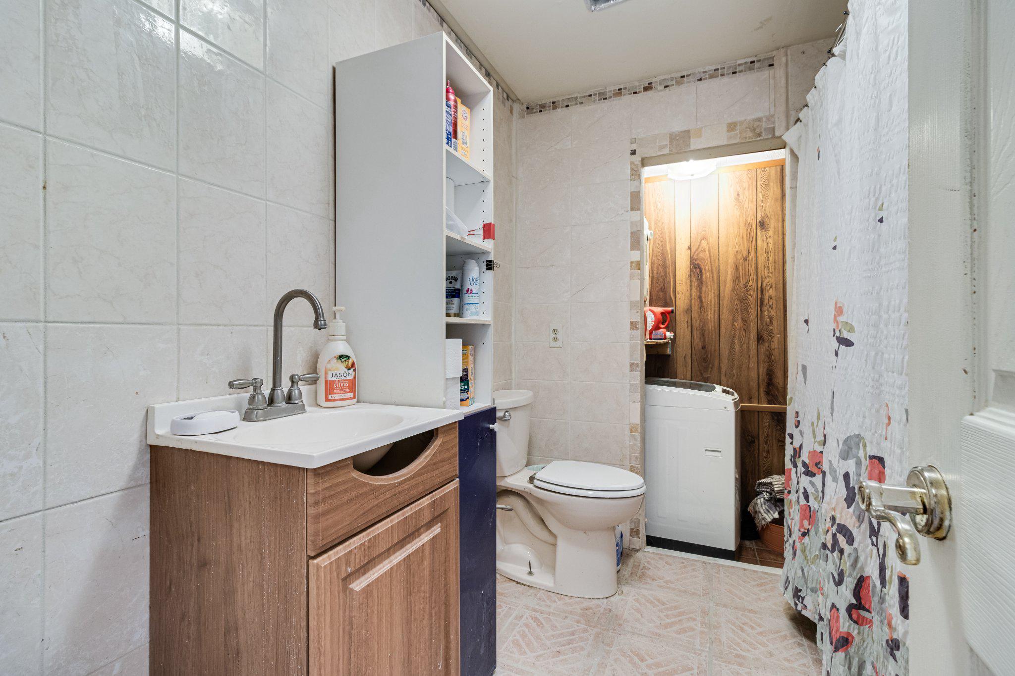3925 Old Bayside Road Chesapeake Beach, MD 20732 - Photo 12 of 15 Bathroom/Laundry Room