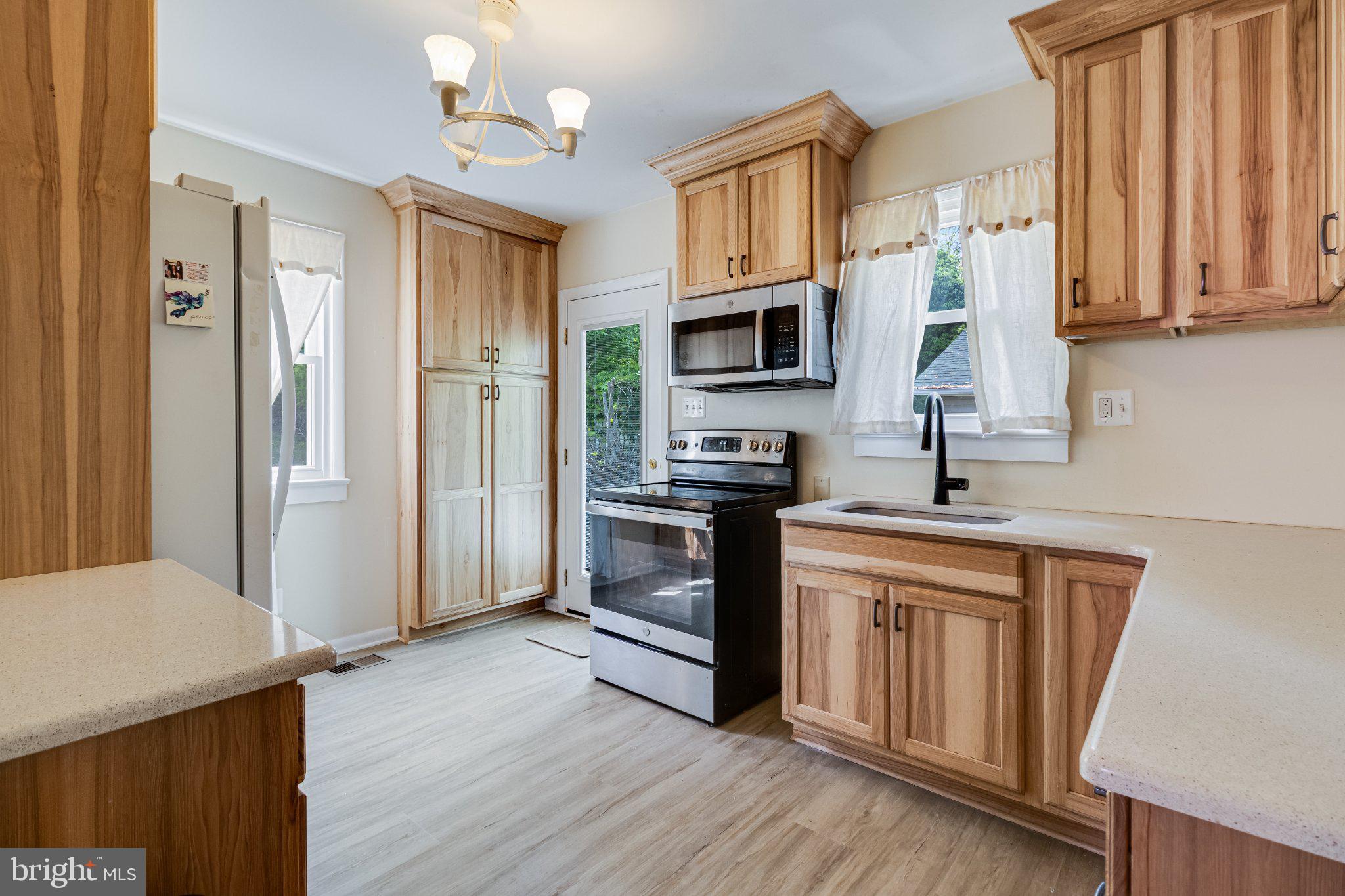 3925 Old Bayside Road Chesapeake Beach, MD 20732 - Photo 5 of 15 Bright and inviting kitchen space.