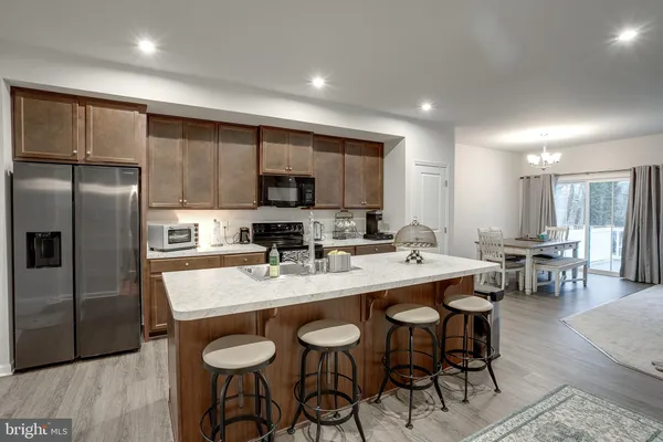 $599,999 | 90 Rosemary Way, Mount Laurel, NJ 08054