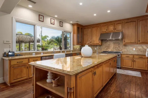 $4,175,000 | 2953 Corte La Bella, Encinitas, CA 92024