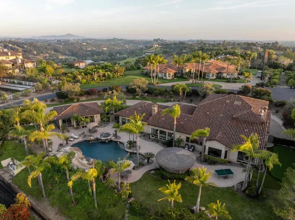 $4,175,000 | 2953 Corte La Bella, Encinitas, CA 92024