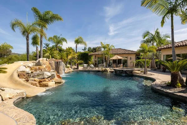 $4,175,000 | 2953 Corte La Bella, Encinitas, CA 92024