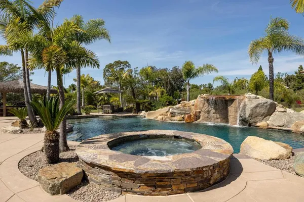 $4,175,000 | 2953 Corte La Bella, Encinitas, CA 92024