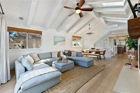 $3,495,000 | 557 3rd Street, Hermosa Beach, CA 90254