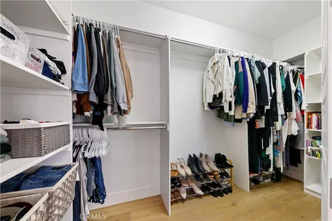 $3,495,000 | 557 3rd Street, Hermosa Beach, CA 90254