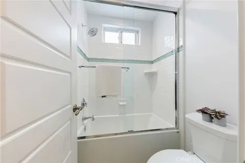 $3,495,000 | 557 3rd Street, Hermosa Beach, CA 90254