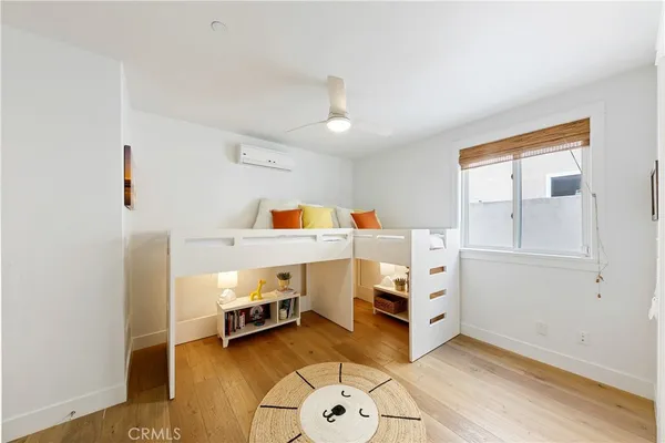 $3,495,000 | 557 3rd Street, Hermosa Beach, CA 90254