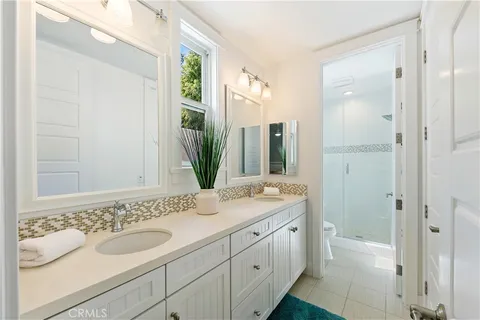 $3,495,000 | 557 3rd Street, Hermosa Beach, CA 90254