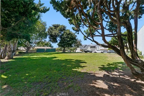 $3,495,000 | 557 3rd Street, Hermosa Beach, CA 90254