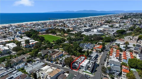 $3,495,000 | 557 3rd Street, Hermosa Beach, CA 90254