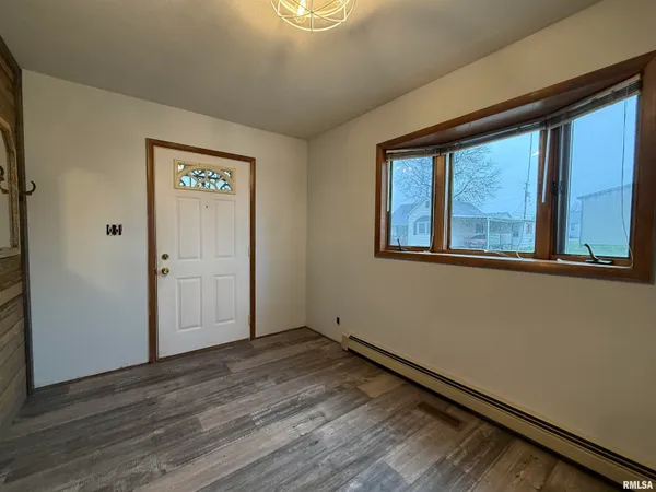 $85,000 | 809 South 16th Street, Herrin, IL 62948