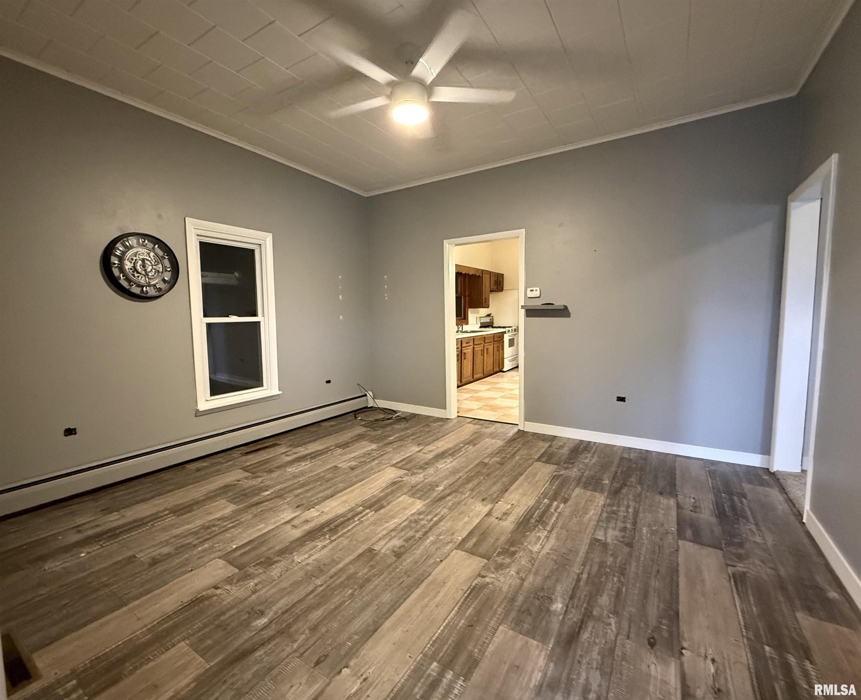 809 South 16th Street Herrin, IL 62948 - Photo 4 of 18