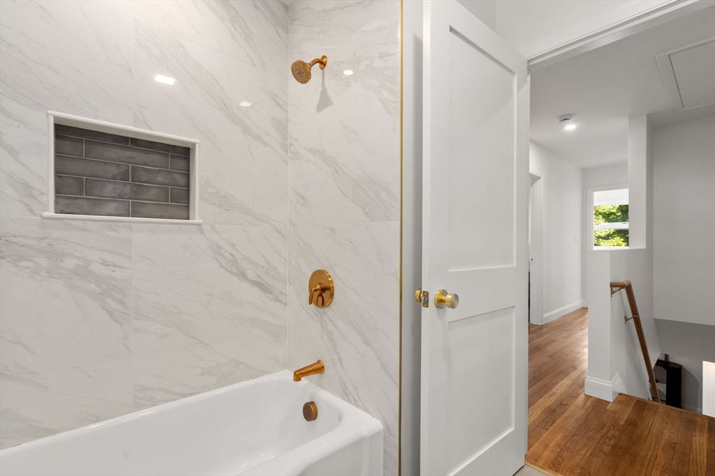 8 Everett Street Wakefield, MA 01880 - Photo 14 of 15