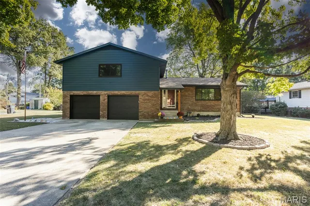 $339,900 | 612 North 1st Street, Mascoutah, IL 62258