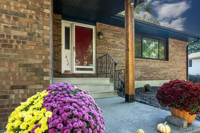 $339,900 | 612 North 1st Street, Mascoutah, IL 62258
