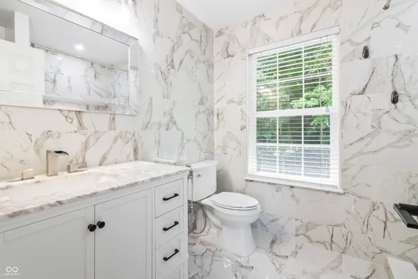 $2,995 | 11243 Catalina Drive, Fishers, IN 46038