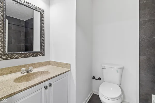 $2,995 | 11243 Catalina Drive, Fishers, IN 46038