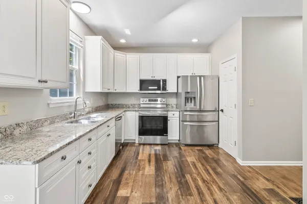 $2,995 | 11243 Catalina Drive, Fishers, IN 46038