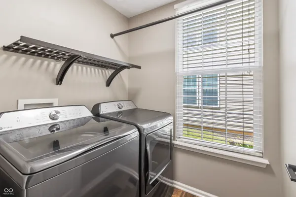 $2,995 | 11243 Catalina Drive, Fishers, IN 46038