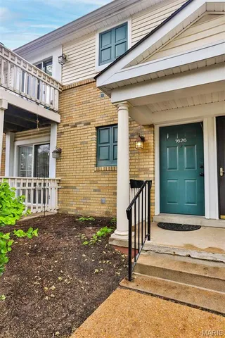 $149,900 | 1626 High School Drive, St. Louis, MO 63144