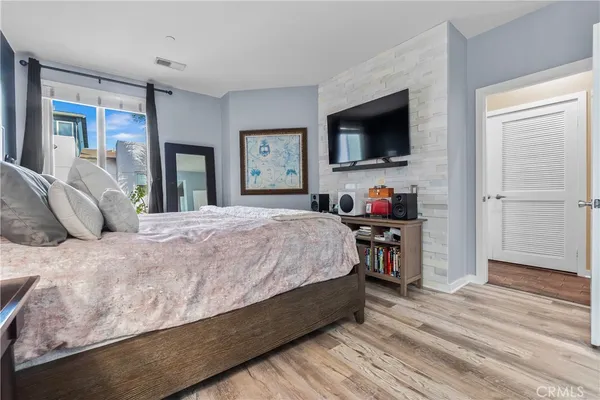 $1,149,000 | 5410 West 149th Place, Unit 11, Hawthorne, CA 90250