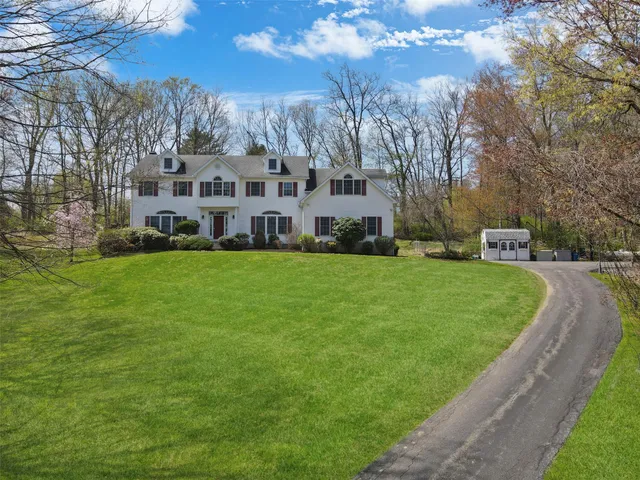 $1,210,600 | 36 Sunderland Lane, Katonah, NY 10536