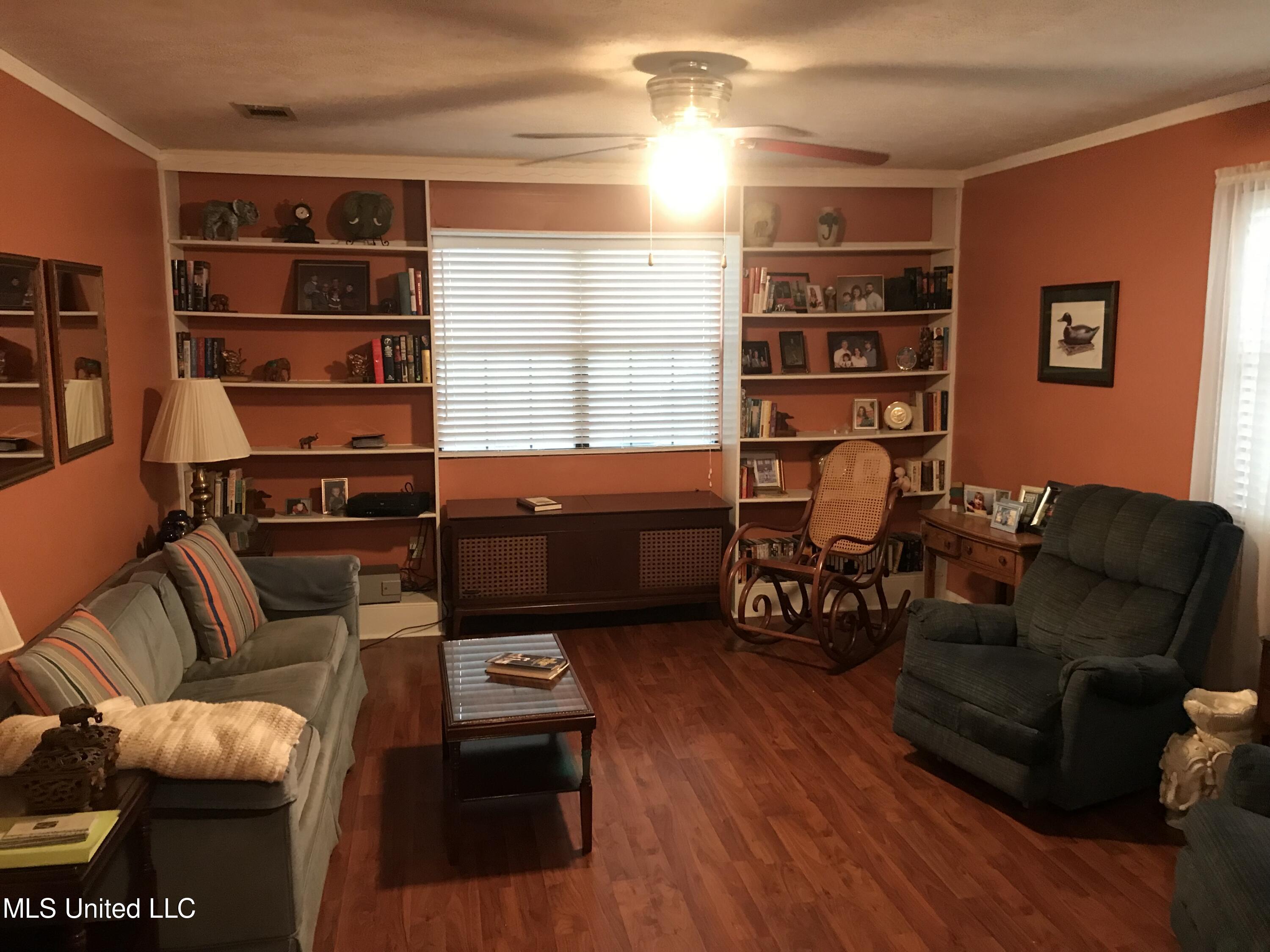 170 Wire Road Pelahatchie, MS 39145 - Photo 7 of 17 IMG-0595