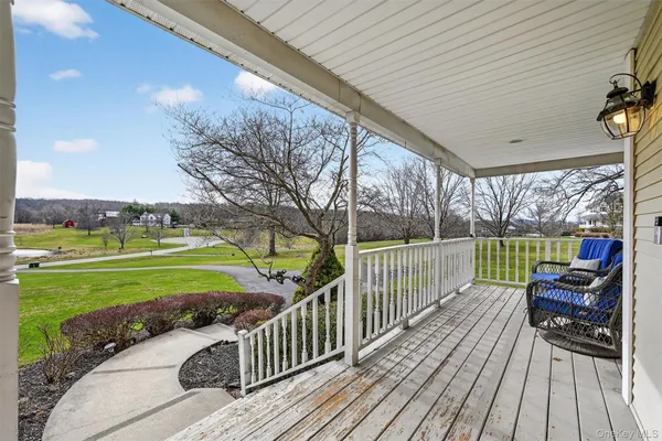a view of deck and deck