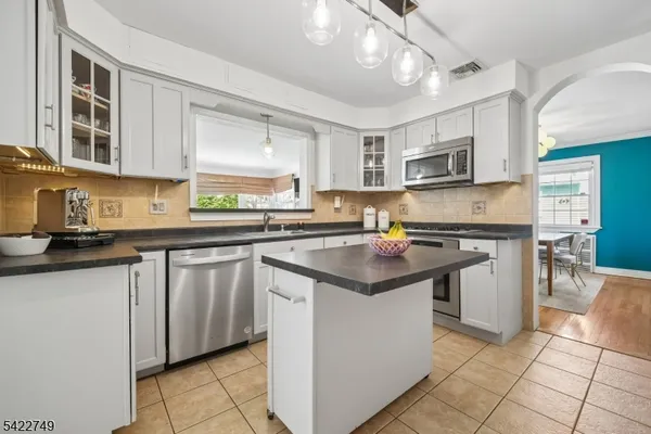 $599,000 | 936 Arnet Avenue, Union, NJ 07083