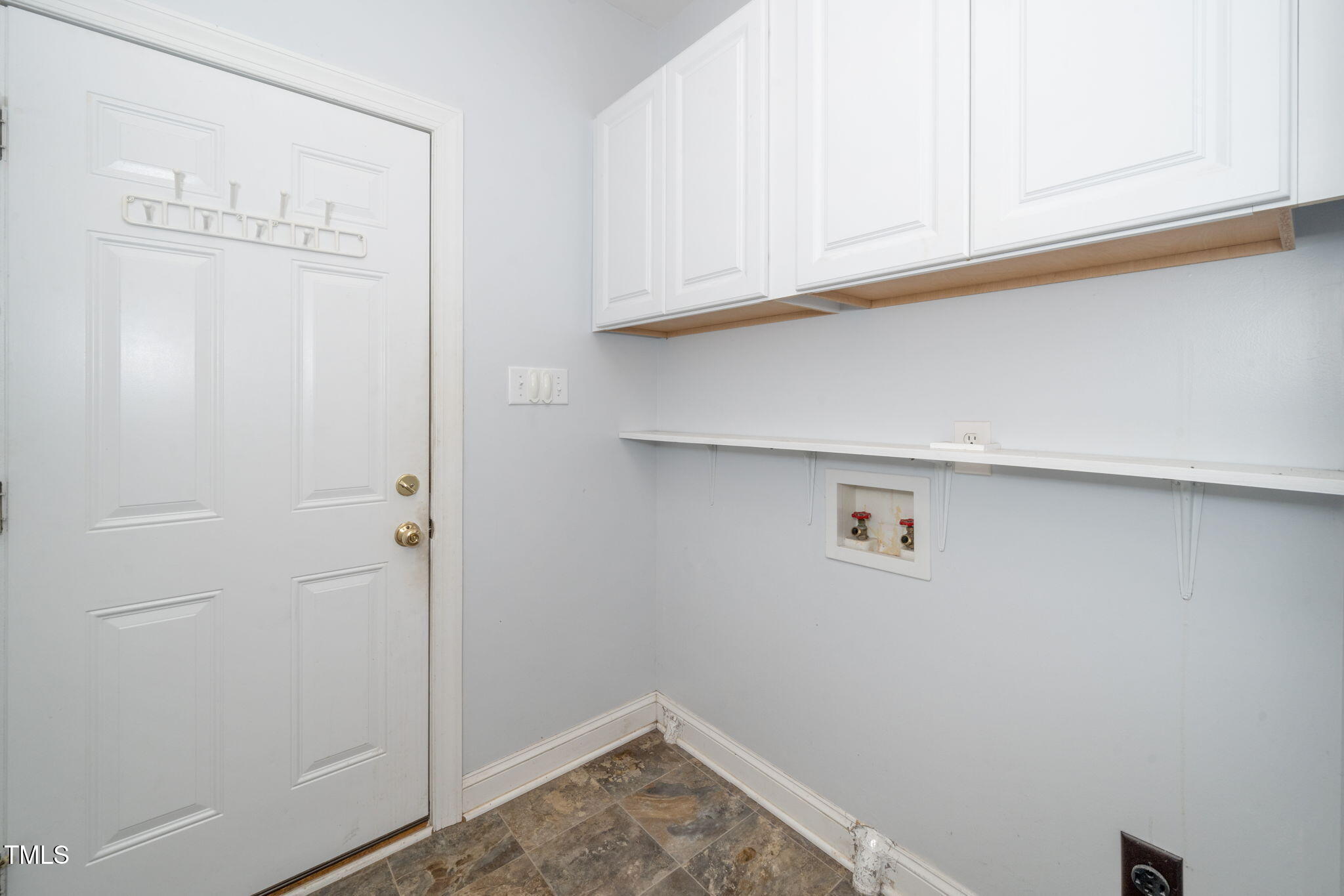 1928 Foxbrook Drive Raleigh, NC 27603 - Photo 23 of 36 Laundry room