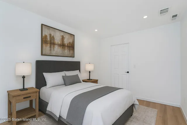 $698,888 | 494 Winant Avenue | Rossville