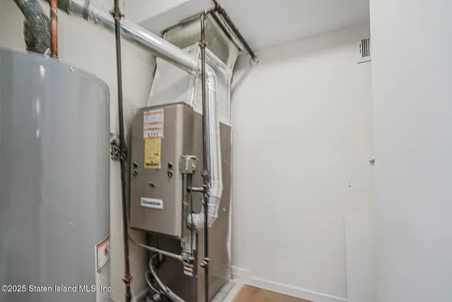 $698,888 | 494 Winant Avenue | Rossville