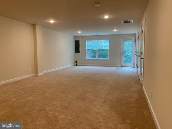 $2,500 | 88 Andrews Place, Fredericksburg, VA 22405