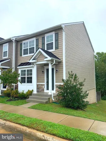 $2,500 | 88 Andrews Place, Fredericksburg, VA 22405