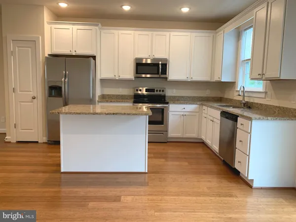 $2,500 | 88 Andrews Place, Fredericksburg, VA 22405